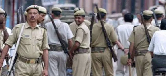 दिल्ली से पुलिस ने गिरफ्तार किया चीनी जासूस, भारतीय पासपोर्ट और आधार कार्ड बरामद