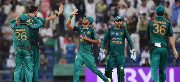 Asia Cup 2018, PAK vs AFG: रोमांचक मैच में अफगानिस्तान को पाकिस्तान ने 3 विकेट से हराया, शोएब मलिक ने लगाया अर्धशतक