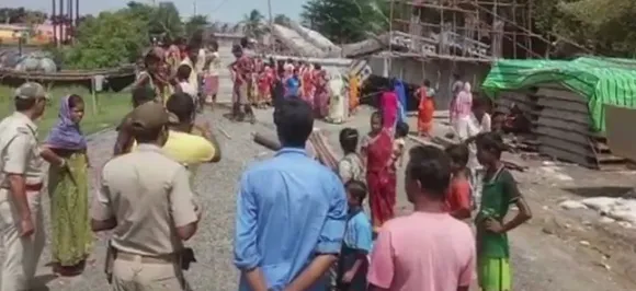 पश्चिम बंगाल/ दक्षिण 24 परगना जिले में गिरा पुल, कोई हताहत नहीं