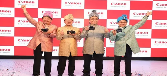 Canon ने अपना पहला mirrorless कैमरा किया लांच, जानें इसकी कीमत