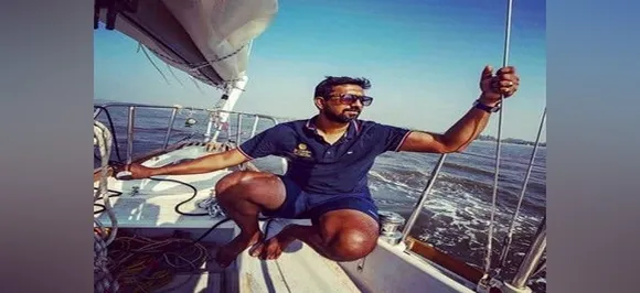 घायल नौसेना अधिकारी अभिलाष टॉमी को दक्षिण हिंद महासागर से सुरक्षित बचाया गया