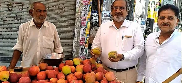 यहां पर मिले भारत विरोधी नारे लिखे हुए सेब, मचा हड़कंप
