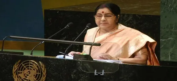 ममता भी राजनीतिक हिंसा पीड़ित रही हैं, उनके कार्यकाल में राजनीतिक हत्याएं देखकर हैरान हूं : स्वराज