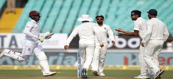 Ind vs WI 1st TEST Day 2 : भारतीय बल्लेबाजों के बाद स्पिनरों ने कसा शिकंजा, दूसरे दिन का खेल खत्म, वेस्टइंडीज 94/6
