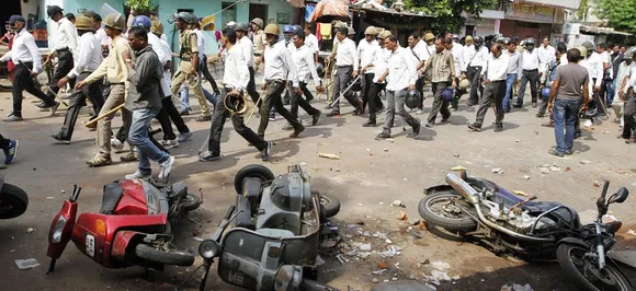 वाराणसी में 2 समुदायों के बीच हिंसक झड़प, 6 लोग बुरी तरह घायल