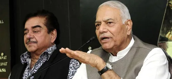 पीएम मोदी पर फिर गरजे यशवंत और शत्रुघ्न सिन्हा, कहा- देश में सब कुछ एक व्यक्ति की मर्जी से हो रहा