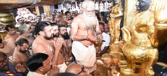 केरल: महिलाओं के लिए सबरीमाला मंदिर के दरवाजे दूसरे दिन भी बंद, तनाव बरकरार