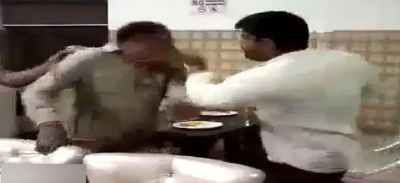 UP के मेरठ में 5 थप्पड़ में दरोगा हुआ चित, जानें आगे क्या हुआ हाल