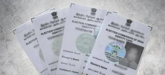 मतदाता पहचान पत्र को आधार से जोड़ने के लिए उच्च न्यायालय में याचिका