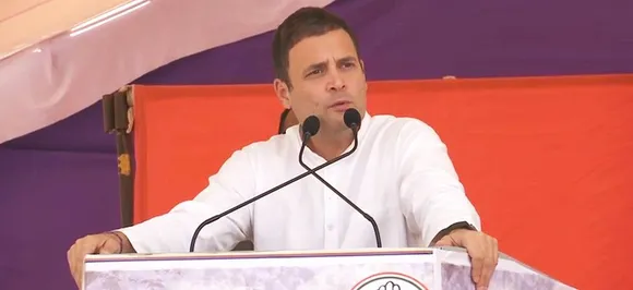 CBI Vs CBI विवाद में कूदे राहुल गांधी, बोले- राफेल डील पर सवाल उठा रही थी सीबीआई, इसलिए हटाया