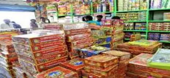 तमिलनाडु सरकार ने सुप्रीम कोर्ट से सुबह पटाखे चलाने की इजाजत मांगी