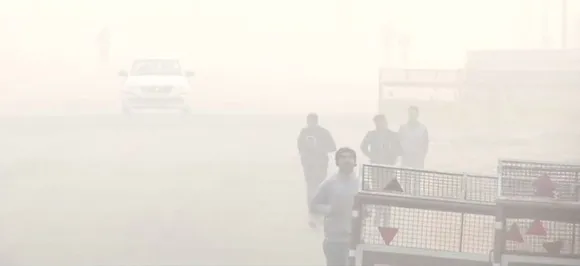 Air Pollution: दिल्ली में बढ़ा 6 गुना वायु प्रदूषण, अब तक जल चुके हैं 50 लाख किलो पटाखे