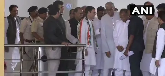 छत्‍तीसगढ़ में नोटबंदी पर बोले राहुल गांधी, प्रधानमंत्री ने देशवासियों को लाइन में लगवा दिया