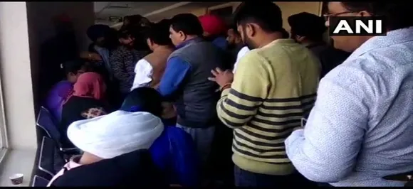 Nirankari Bhawan Attack : मृतकों के परिजनों को 5 लाख रुपये मुआवजे का ऐलान, राजनाथ सिंह ने की अमरिंदर सिंह से बात