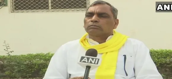 यूपी सीएम पर कैबिनेट मंत्री का निशाना, पूछा- अयोध्या में 144 लागू होने के बावजूद कैसे इकट्ठा हो रहे लोग