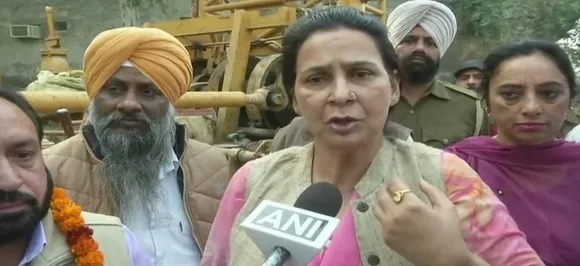 सिद्धू के बचाव में उतरीं नवजोत, कहा- पूरा बयान समझें, आधा-अधूरा नहीं