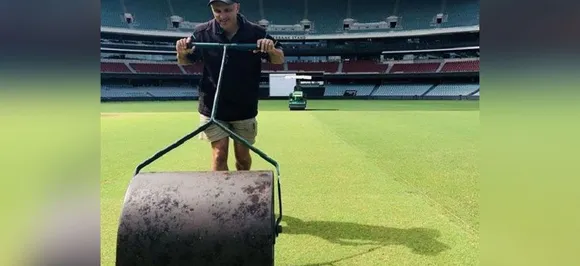 India vs Australia: ऐडिलेड के क्यूरेटर की इस बात से परेशान हुई विराट सेना