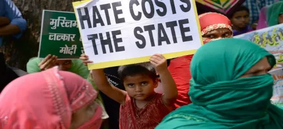 कथित गोरक्षा के नाम पर जब-जब गोरक्षकों ने हाथ में ले लिया क़ानून