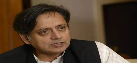 बिच्छू विवाद : शशि थरूर ने रविशंकर प्रसाद के खिलाफ दर्ज करवाया मानहानि का मुकदमा