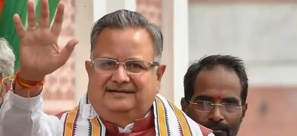 Chhattisgarh Assembly Elections: शुरुआती रुझानों में कांग्रेस आगे, मुख्यमंत्री रमन सिंह सहित 4 मंत्रियों को बढ़त