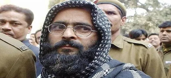 अफजल गुरु की फांसी पर खूब हुई थी राजनीति, जानें किसके बयान पर मचा था सबसे अधिक बवाल