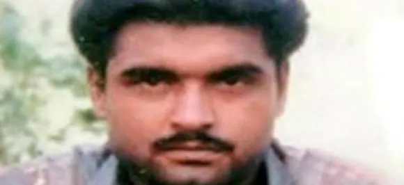 सरबजीत हत्या मामले में दो प्रमुख संदिग्धों को 'सबूतों के अभाव में' पाकिस्तानी अदालत ने बरी किया