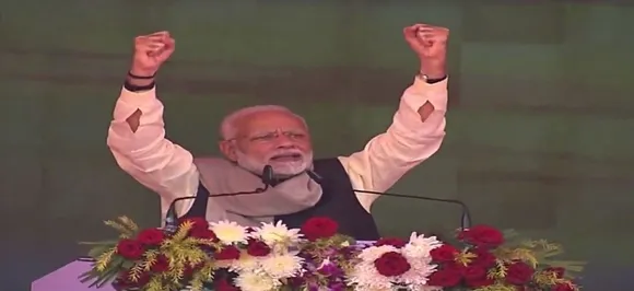 प्रधानमंत्री नरेंद्र मोदी का गंभीर आरोप, कांग्रेस सेना को कमजोर करने में जुटी है