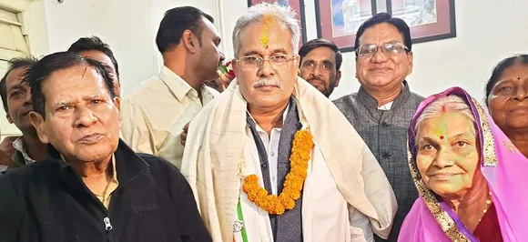 छत्‍तीसगढ़ के CM भूपेश बघेल से ज्‍यादा चर्चा में 'पापा', सोशल मीडिया पर आ रहे ऐसे कमेंट