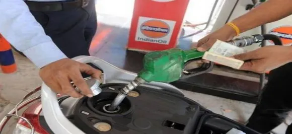 लगातार दूसरे दिन स्थिर रहे पेट्रोल, डीजल के दाम