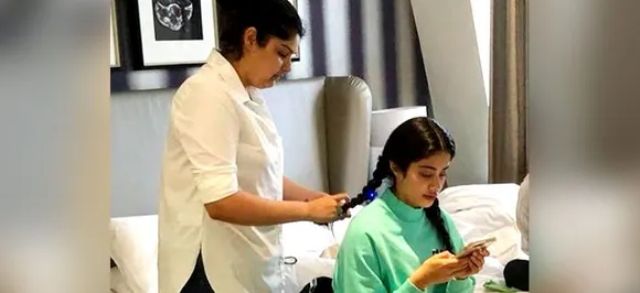 जाह्नवी कपूर की सौतेली बहन का प्यार देख यूजर्स हुए इमोशनल, किए ऐसे कमेंट्स