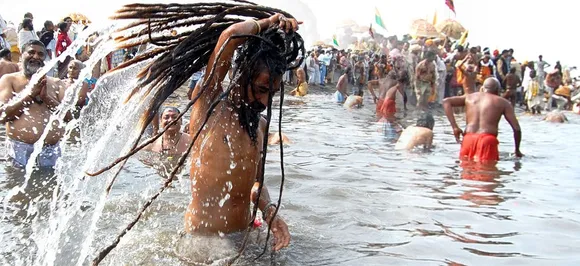 Kumbh mela 2019 : संन्यासियों का अखाड़ा क्या होता है और कितने प्रकार के होते हैं, जानें यहां