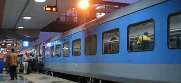 रेल में ट्रैवल करना है तो यूज करें ये Apps.. रेल टिकट, खाना, होटल जैसी मिलेंगी सुविधाएं