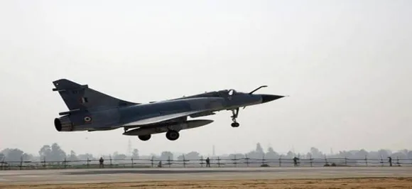 अब लड़ाकू विमानों की हो सकेगी सुरक्षित लैंडिंग, US के बाद भारत ने बनाई ये खास तकनीक