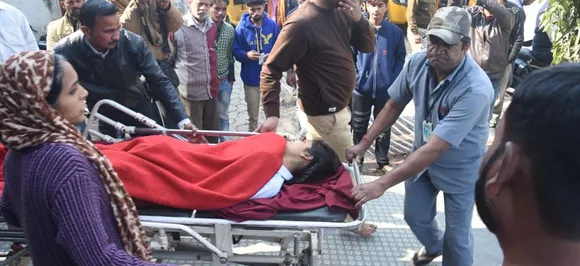 शिक्षिका की प्रताड़ना से तंग आठवीं की छात्रा ने स्‍कूल की दूसरी मंजिल से लगाई छलांग