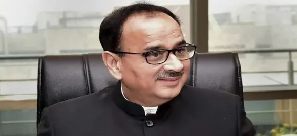 इस्तीफा पत्र में पूर्व निदेशक आलोक वर्मा ने लिखा, यह सामूहिक आत्ममंथन का क्षण