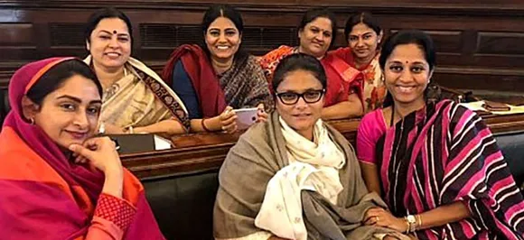 रोचक तथ्‍य : करीब 65 साल में आधी सीटों पर आज तक नहीं चुनी गई एक भी महिला सांसद