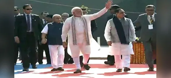 PM मोदी का तीन दिवसीय गुजरात दौरा, Vibrant Gujarat Global Trade Show का किया उद्घाटन