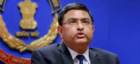 आलोक वर्मा के बाद CBI से राकेश अस्थाना की भी हुई छुट्टी, 3 और अधिकारियों के तबादले