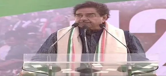 बीजेपी के 'शत्रु' हुए शत्रुघ्न सिन्हा, कहा- राफेल पर थेथरई कर रहें है पीएम मोदी, लोग समझेंगे चौकीदार चोर है
