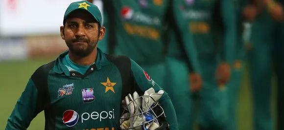 SA vs PAK: नस्लीय टिप्पणी मामले में सरफराज अहमद पर लगा 4 मैच का बैन, ICC ने किया सस्पेंड