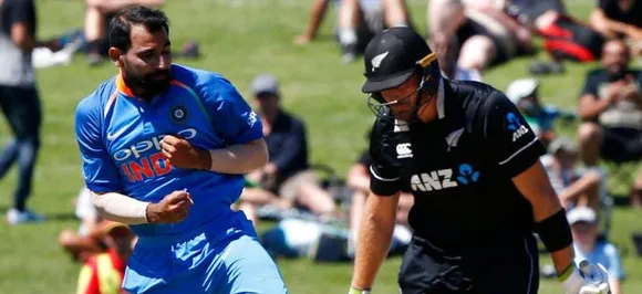 IND vs NZ: मोहम्मद शमी ने टीवी प्रेजेंटेटर को किया हैरान, आखिरकार हिंदी में की तारीफ