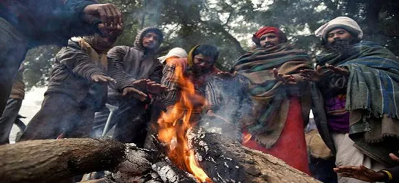 बिहार में पछुआ हवाओं ने बढ़ाई ठंड, पारा लुढ़कने से लोगों की छूटी कंपकपी