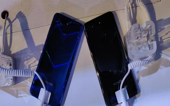 Honor View20 के स्मारटफोन अब सभी  रिलायंस डिजिटल, माई जियो स्टोर्स पर होगा उपलब्ध