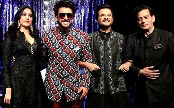 Lakme Fashion Week 2019 : रणवीर सिंह-अनिल कपूर के डांस ने खूब जमाया रंग, देखें जाह्नवी कपूर का ग्रेसफुल अंदाज