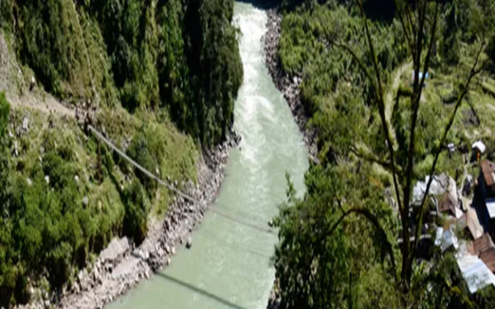 नेपाल के हाइड्रोपॉवर प्लांट Arun III में तीन बम धमाके, पिछले साल पीएम मोदी ने रखी थी आधारशिला