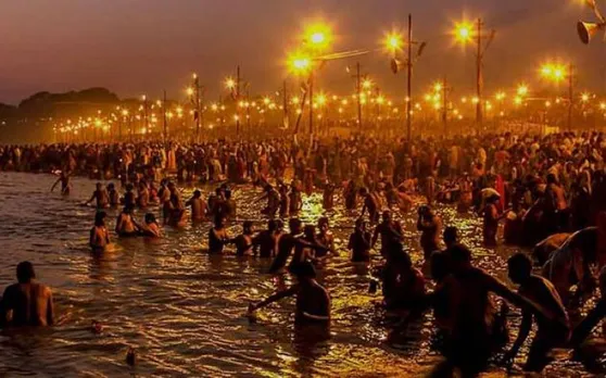 Kumbh Mela 2019 : कुंभ नगरी दिन में रंग बिरंगी और रात को वैली ऑफ डायमंड जैसी