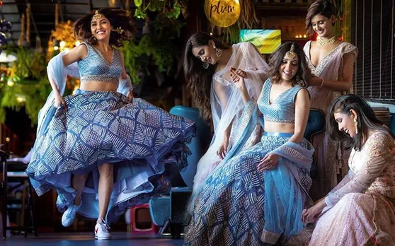 शादी से पहले नीति मोहन ने बहनों के साथ कराया फोटोशूट, देखें खूबसूरत तस्वीरें