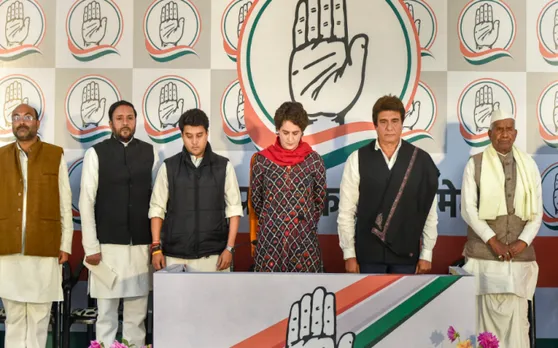 पुलवामा हमला: प्रियंका गांधी ने शहीदों को दी श्रद्धांजलि, कहा- आतंकी हमलों को रोकने के लिए सरकार उठाए ठोस कदम