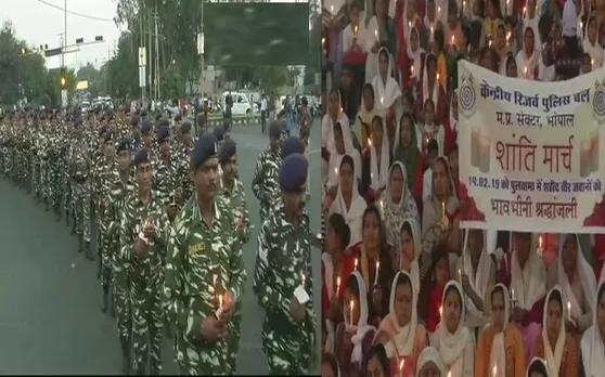 Pulwama Attack Updates: शहीदों को नम आंखों से विदाई दे रहा देश, भोपाल में निकाला गया कैंडल मार्च