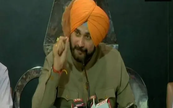 Pulwama Attack : पंजाब कांग्रेस के महासचिव पवन दीवान ने कहा, नवजोत सिंह सिद्धू को मंत्री पद से तुरंत बर्खास्त किया जाए